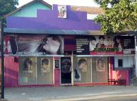 Salon Famous Teluk Purwokerto