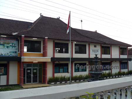 SMU SMK Budi Utomo Sokaraja