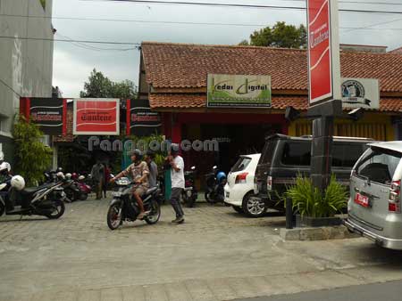 Ayam Goreng Tantene Pabuaran Purwokerto