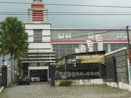 Istana Mobil Purwokerto