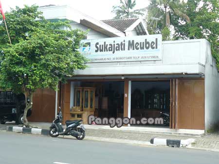 Toko Furniture Sukajati Meubel Bobotsari