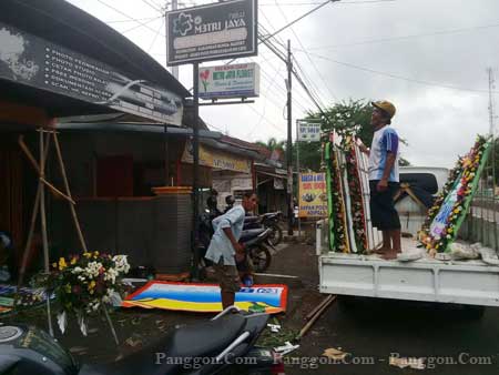 Toko Bunga Metri Jaya Florist Adipala Cilacap