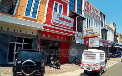 Pusat Jajanan dan Souvenir Panginyongan Cilacap