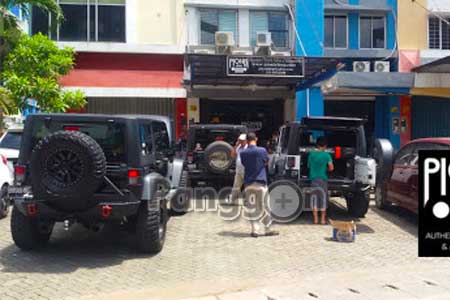 Pionir Jeep Jakarta